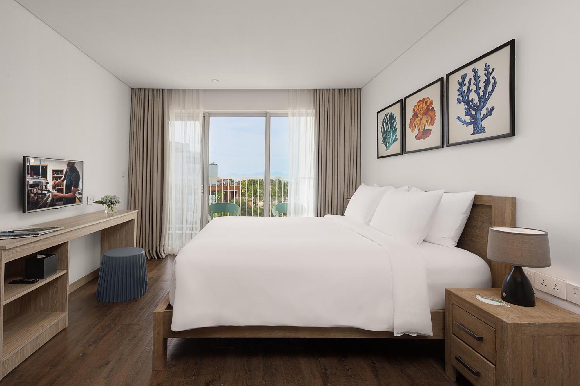 The Pearl 5* Hoi An
