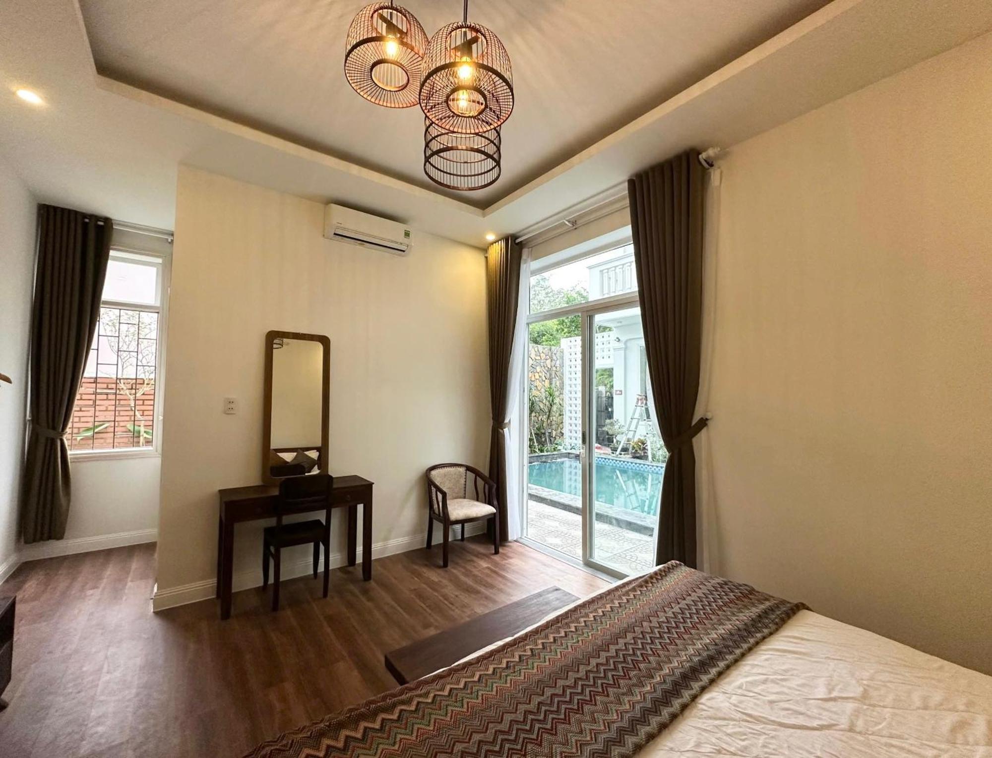 Fullhouse Hoian