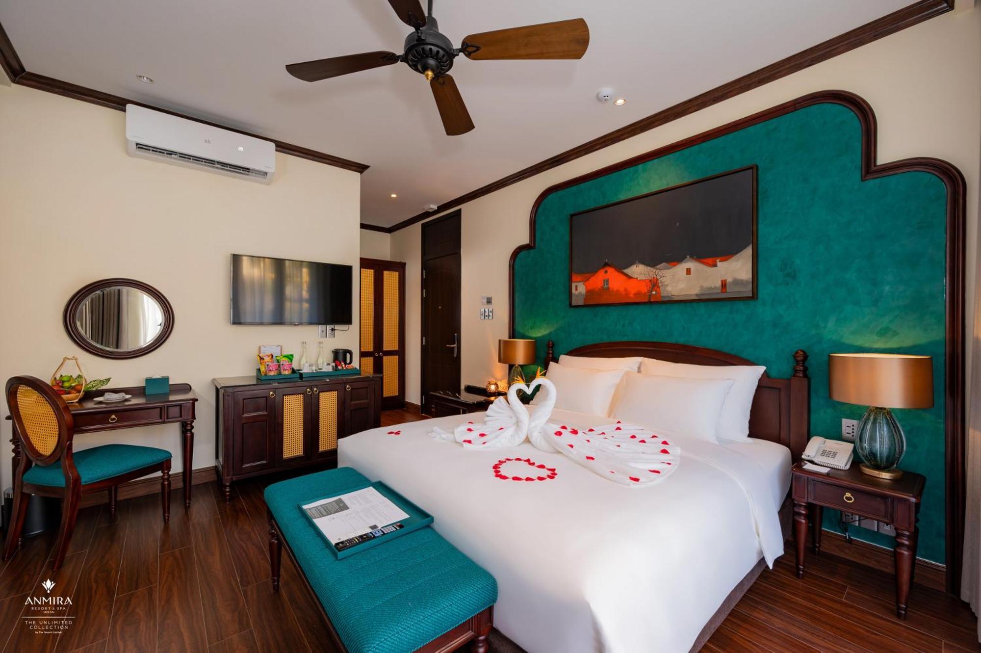 Hotel Anmira & By The Unlimited Collection Hoi An