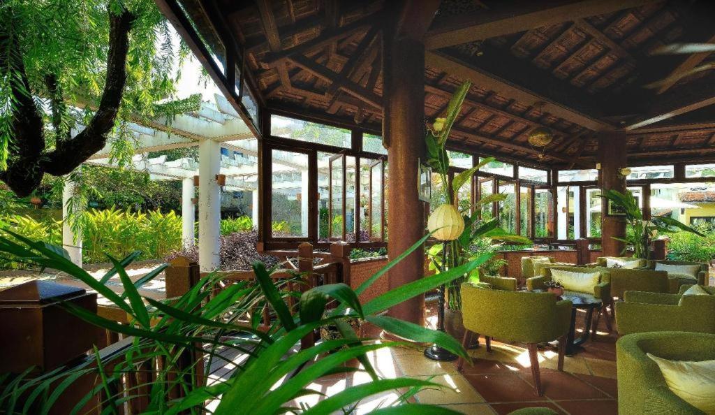 Trails 4* Hoi An