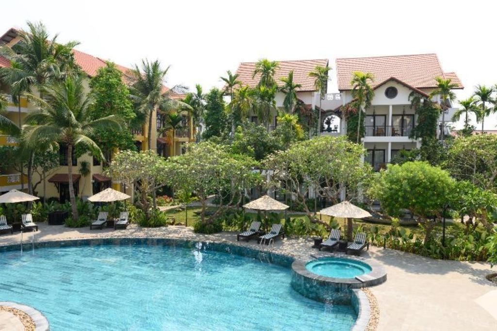 Trails 4* Hoi An
