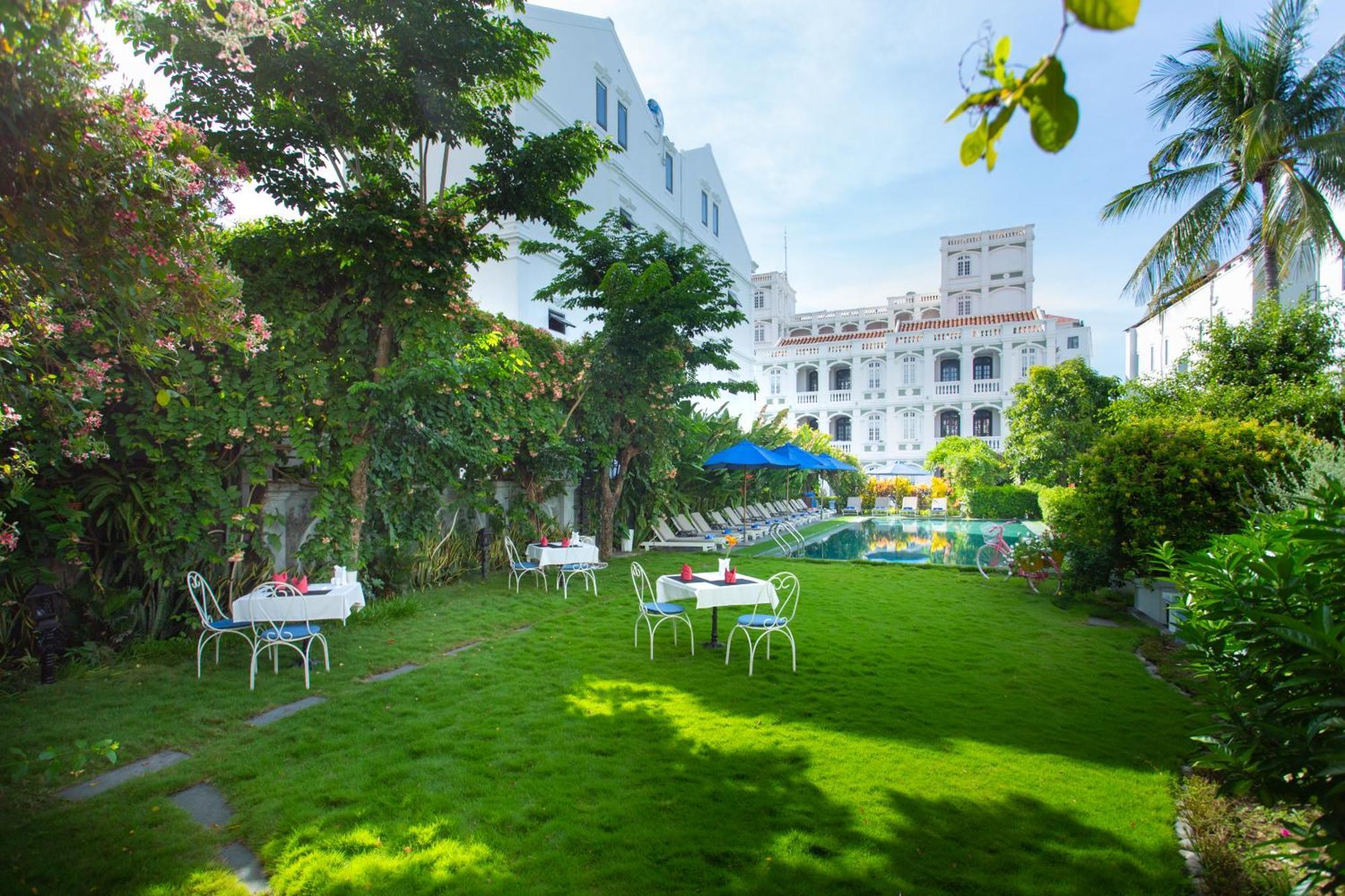 Khu nghỉ mát Garden Palace And - A Boutique Inspired By Nature