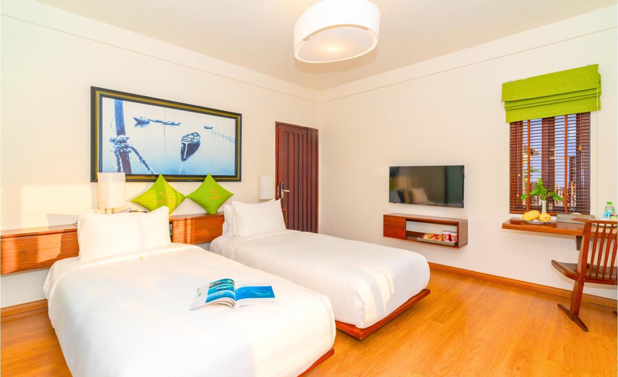 Hotel Elites Riverside & Hoi An