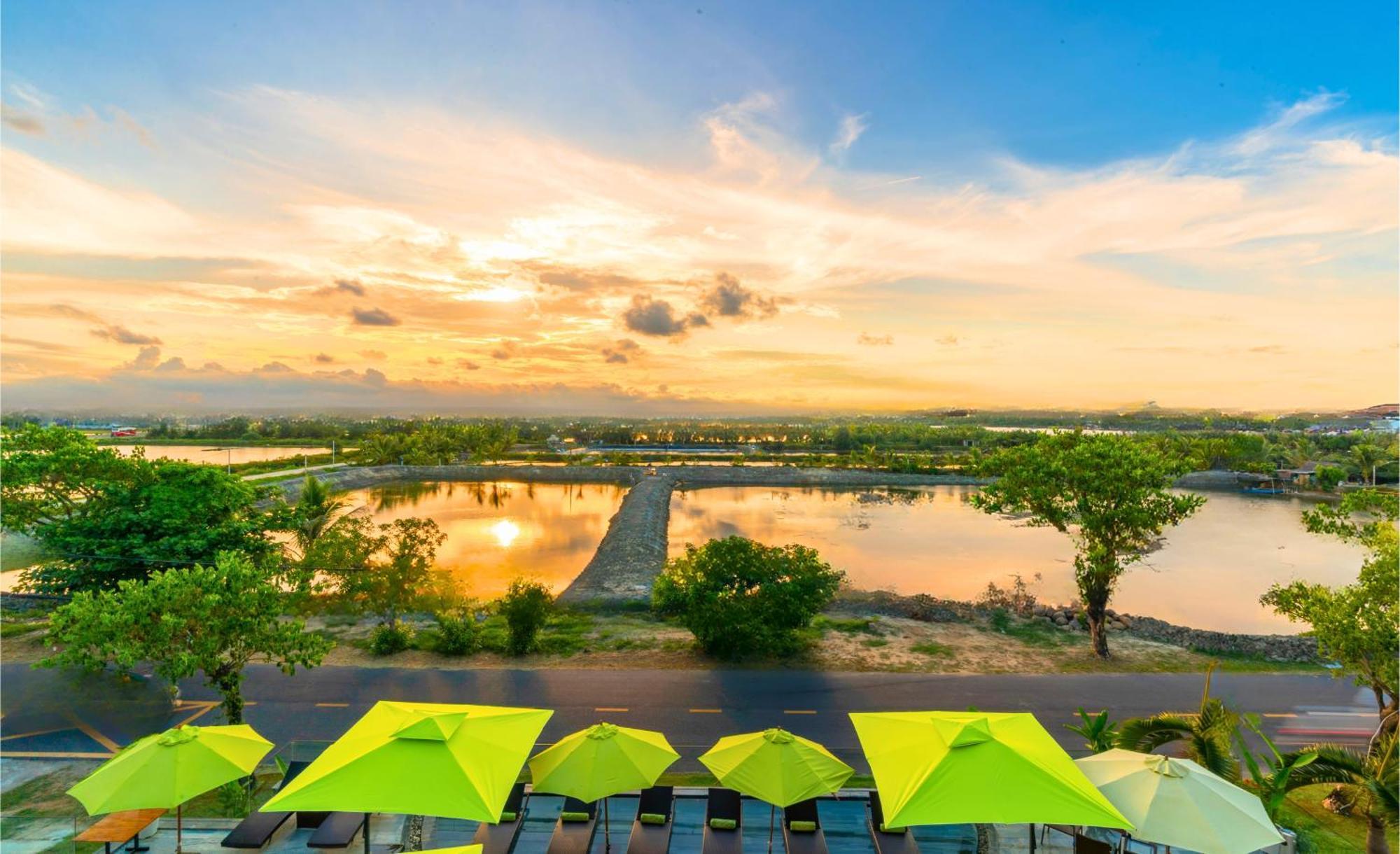 Hotel Elites Riverside & Hoi An