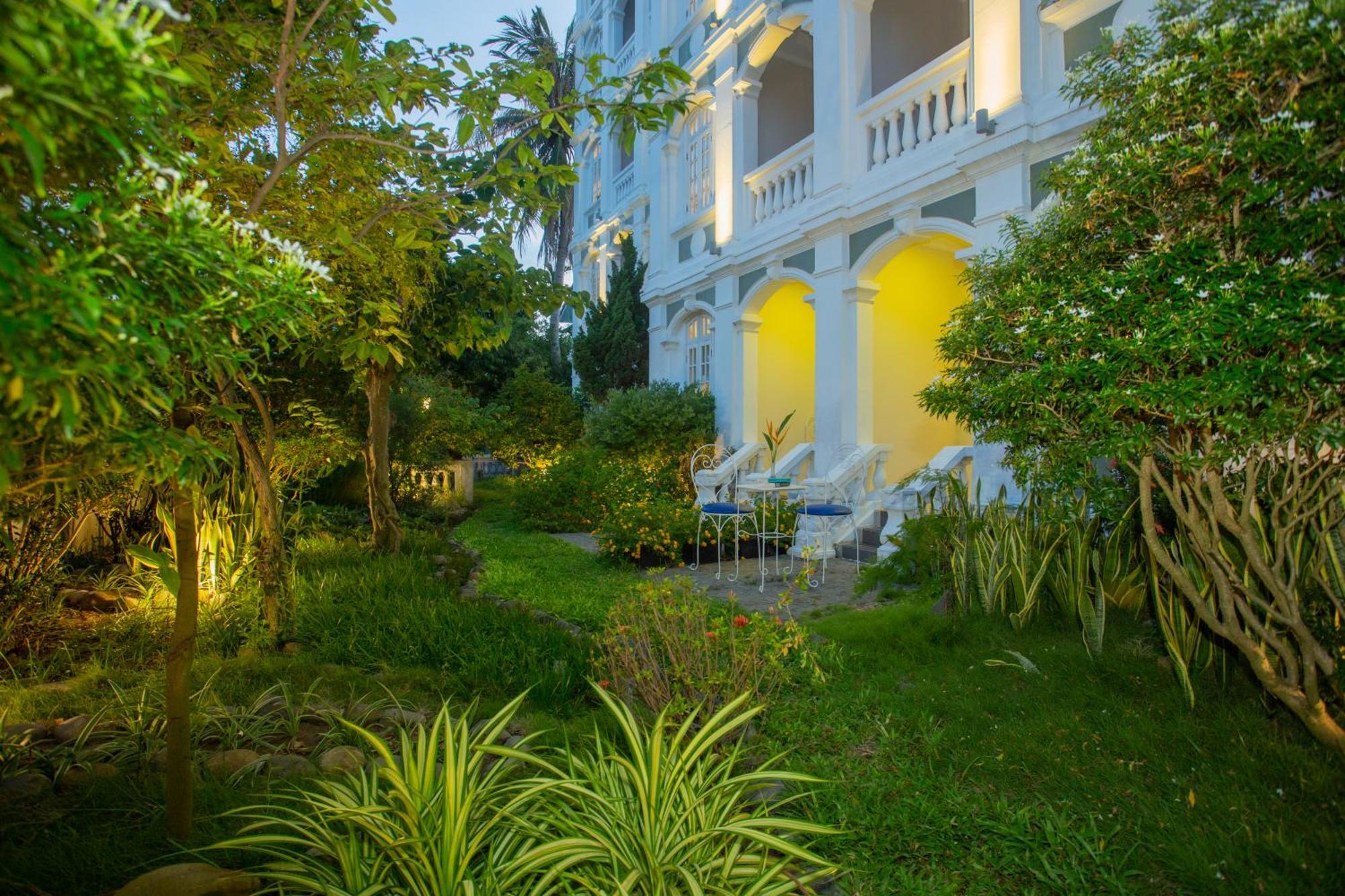 Khu nghỉ mát Garden Palace And - A Boutique Inspired By Nature Hội An