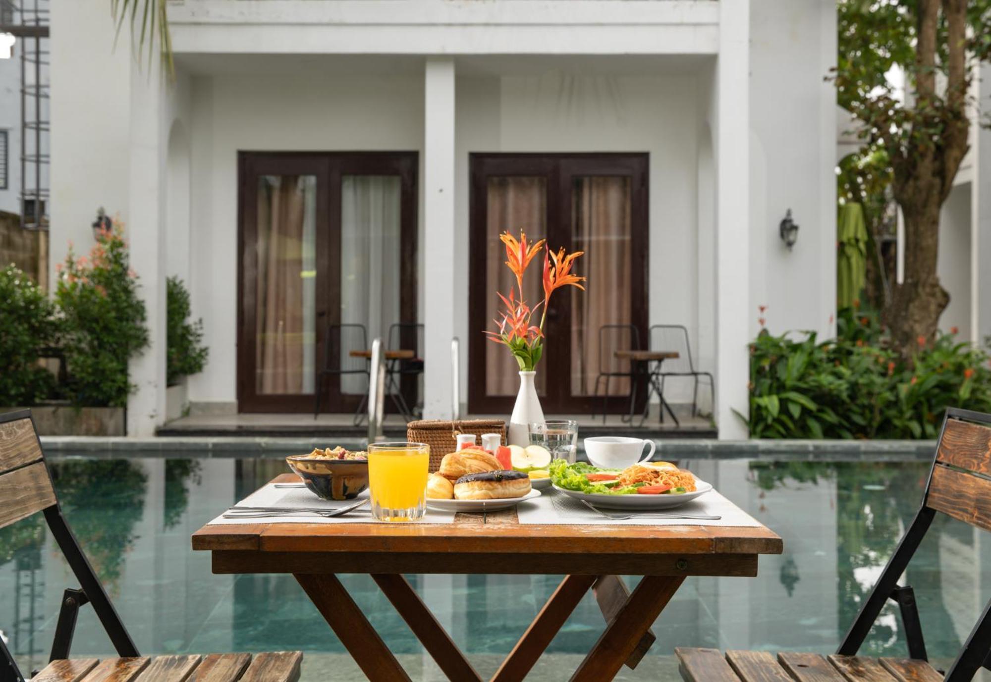 Hotel Raon Garden & Pool