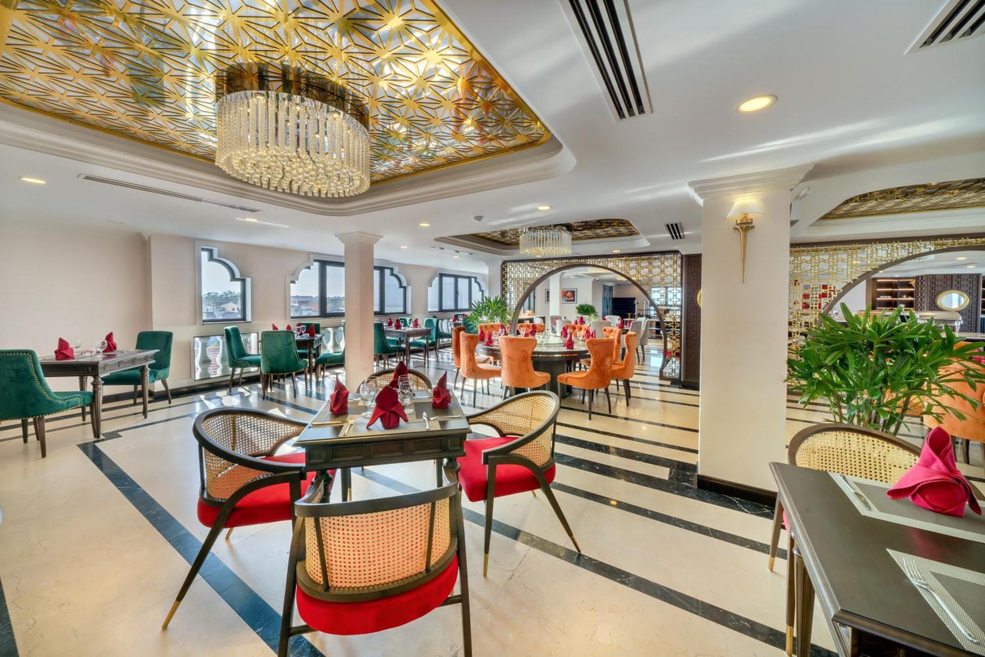 Hotel Le Pavillon Gallery & Hoi An