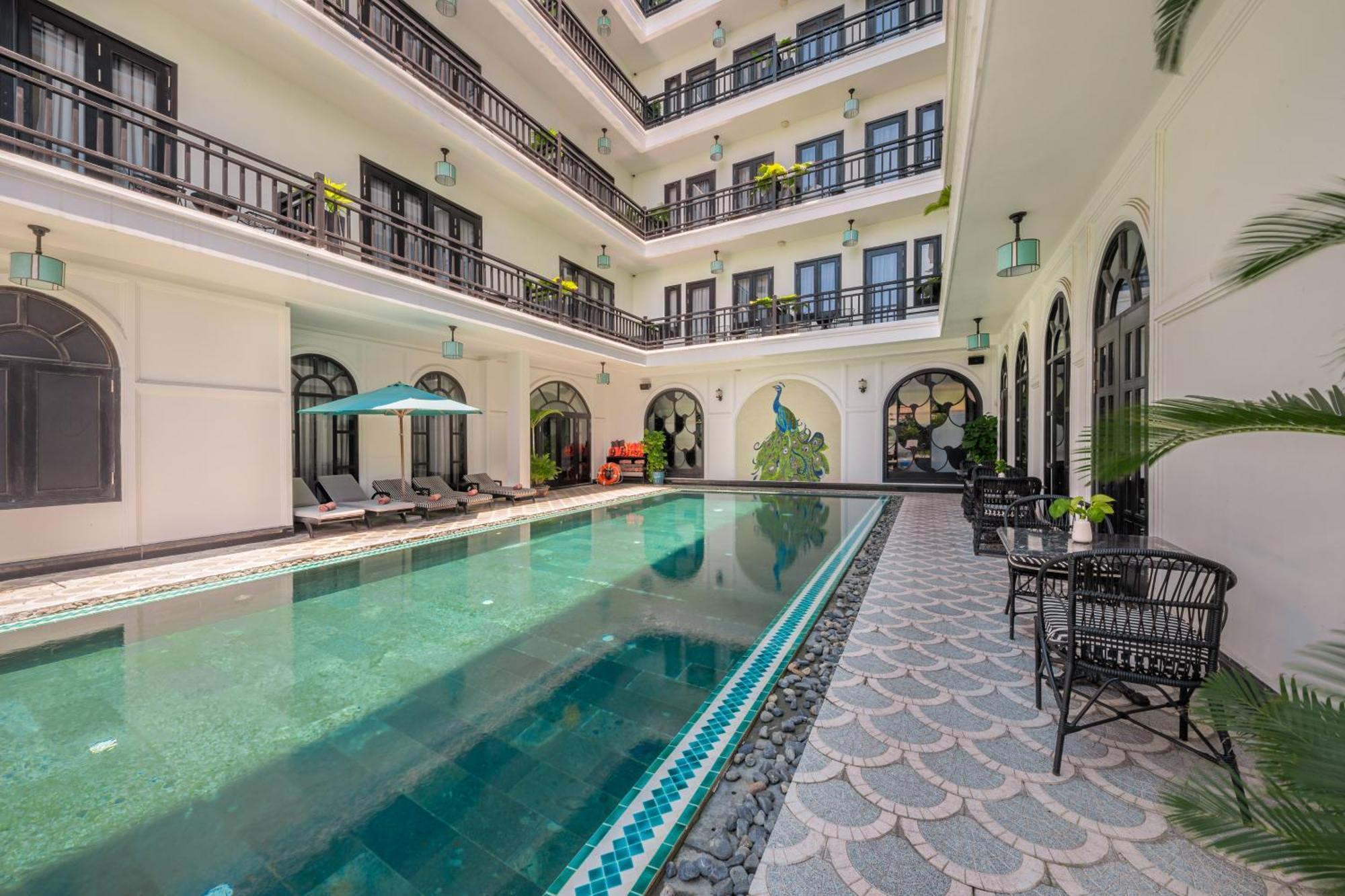 Delicacy & Hotel Hoi An