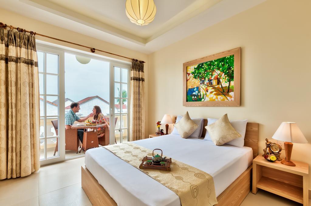 Nova Hoian 2*