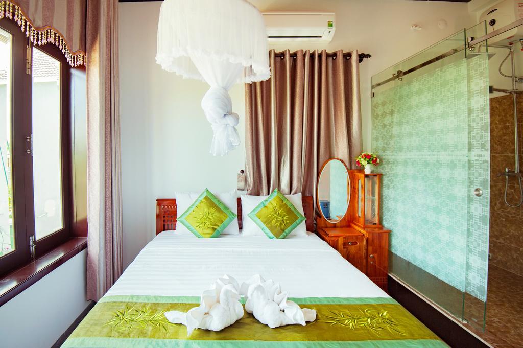 Carambola Homestay *