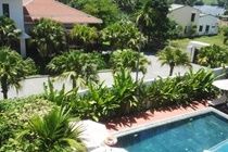 Red Frangipani Villa *