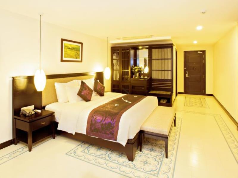 Hotel Mulberry Collection Silk Marina Imperial Wing