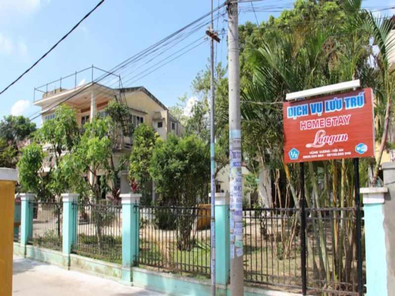 Longan Homestay *