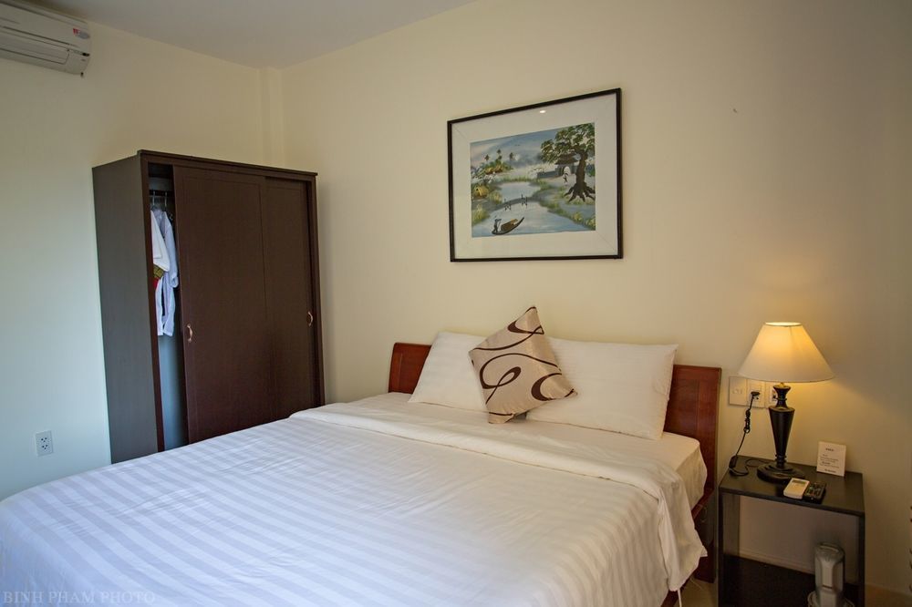 Homestay Do River *