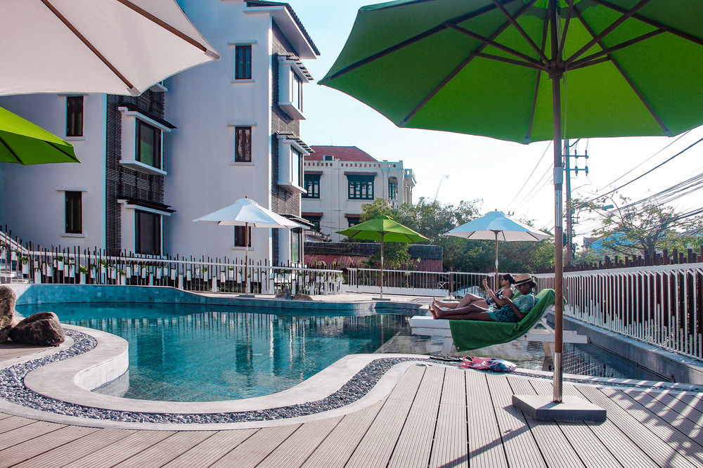 Elites Riverside & Hotel 4*