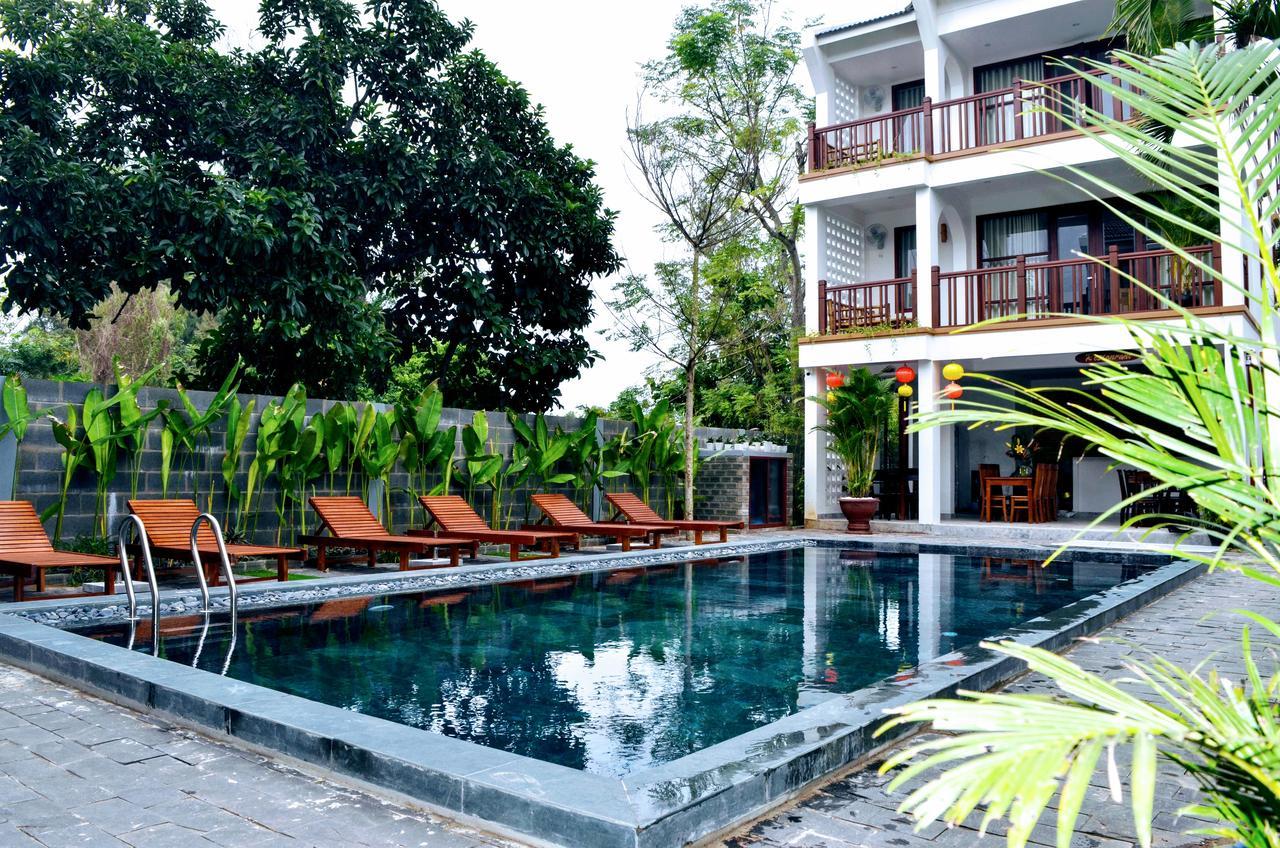 Louis Resort