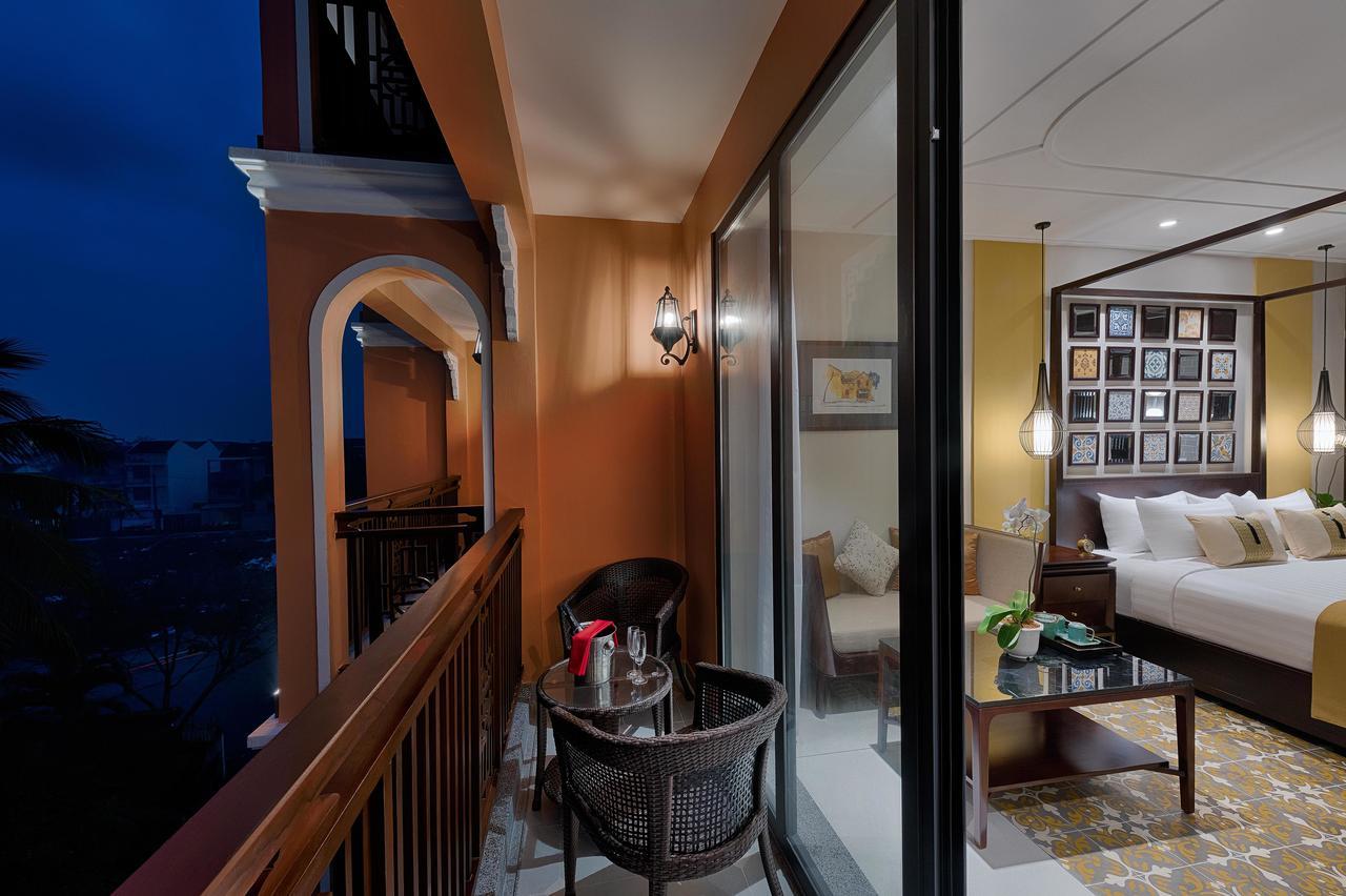 Allegro . A Little Luxury & 5*