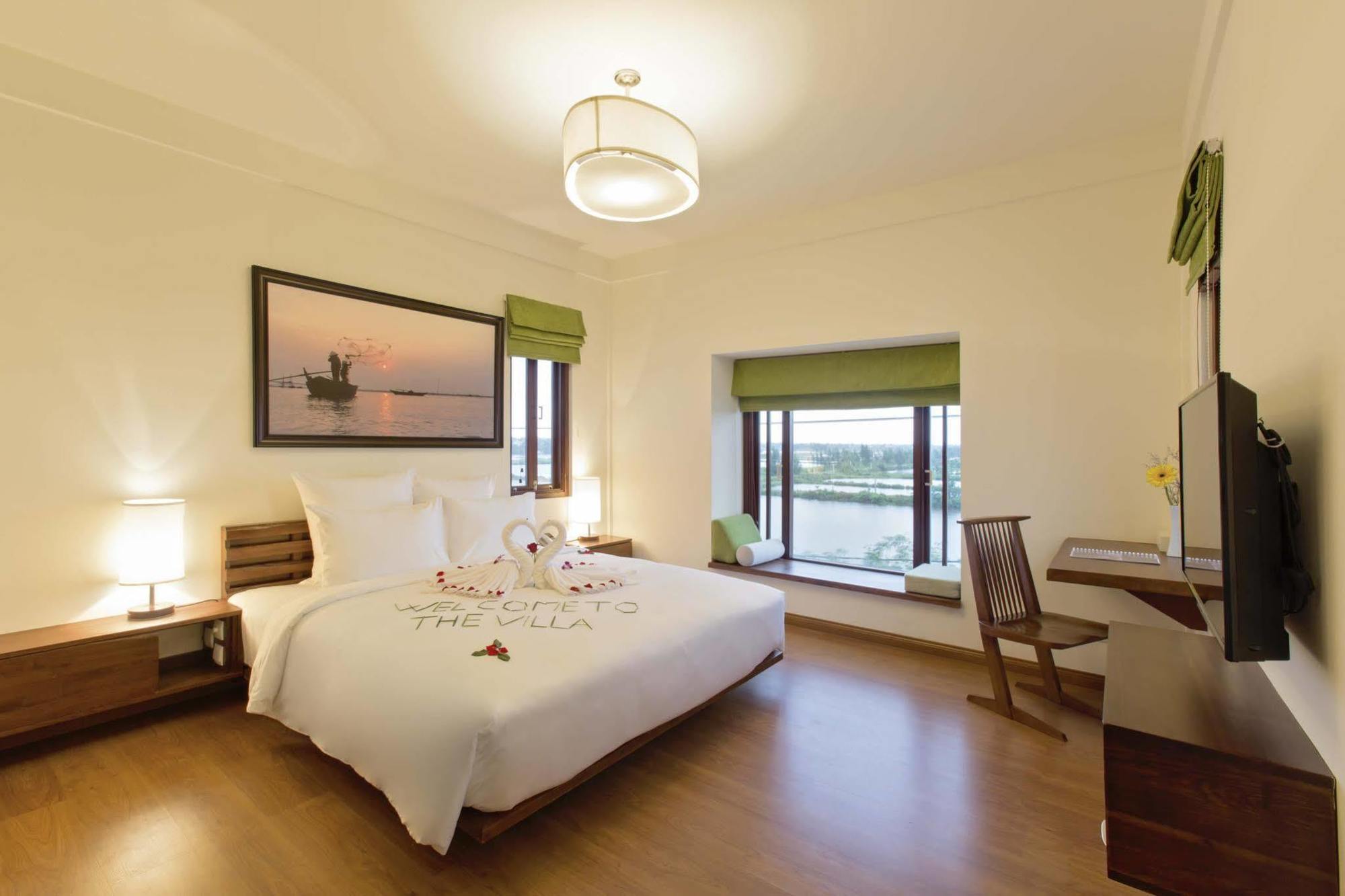 Elites Riverside & Hotel