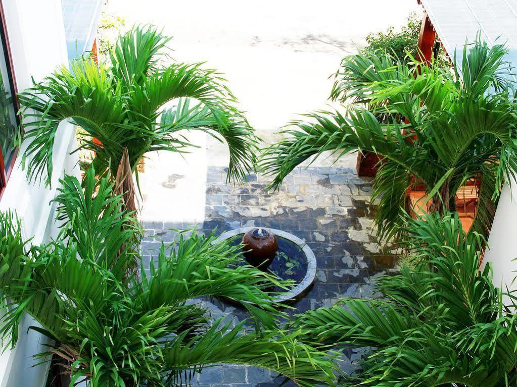 Red Coral Hotel Hoi An