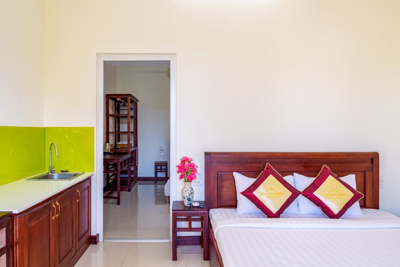 Corner Homestay *