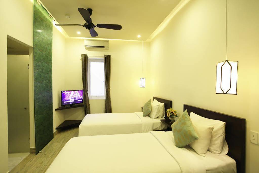 Vaia Boutique 3* Hội An