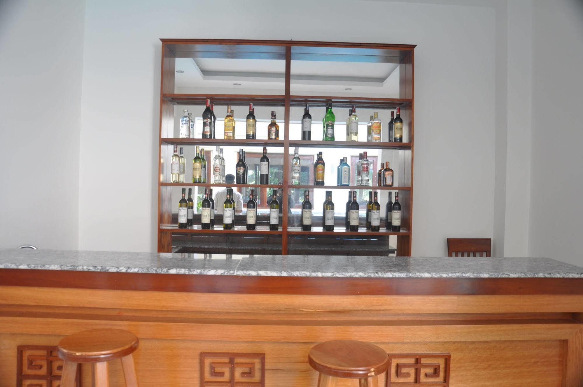 Kiman Hotel 3*