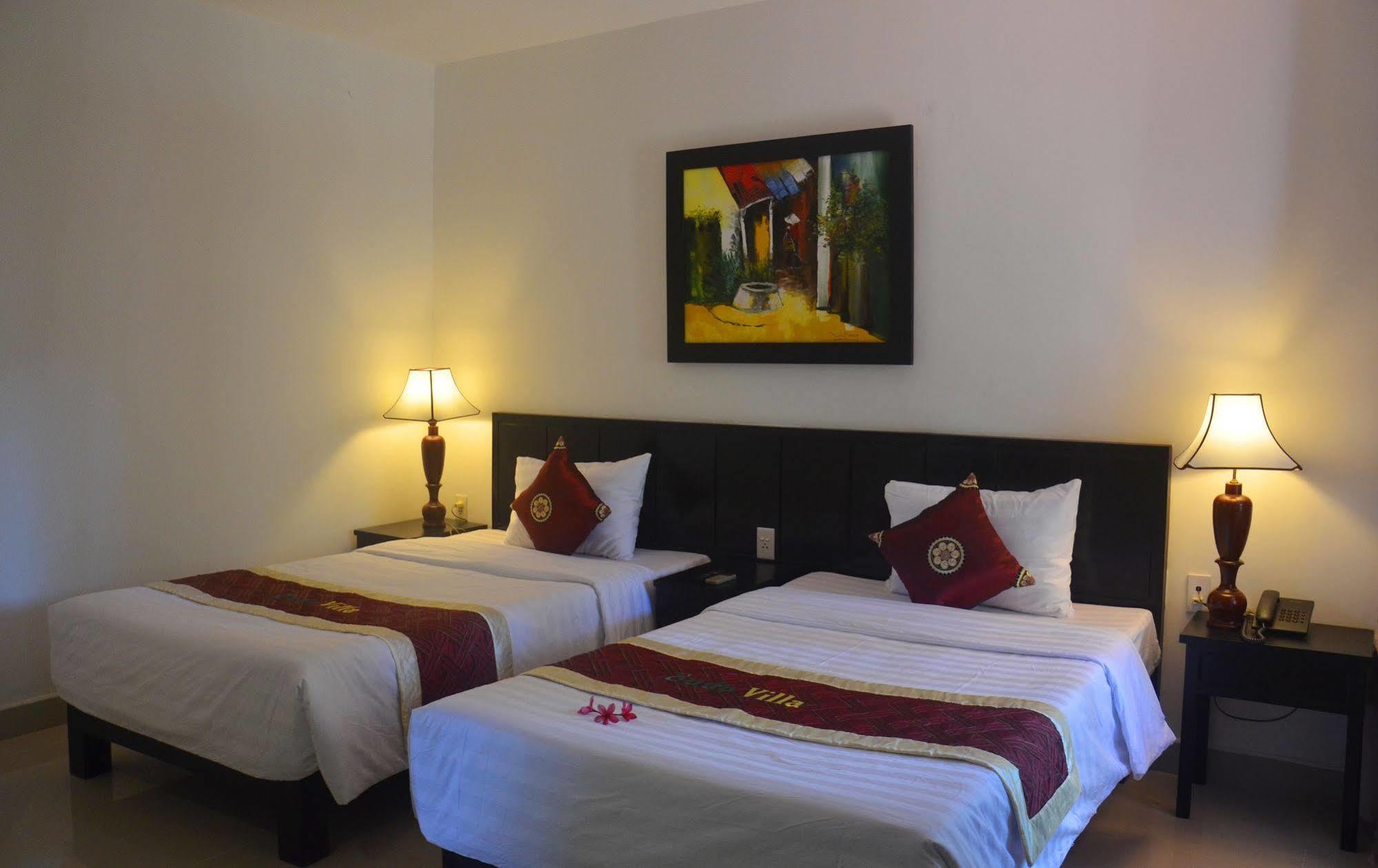 Villa Red Frangipani *