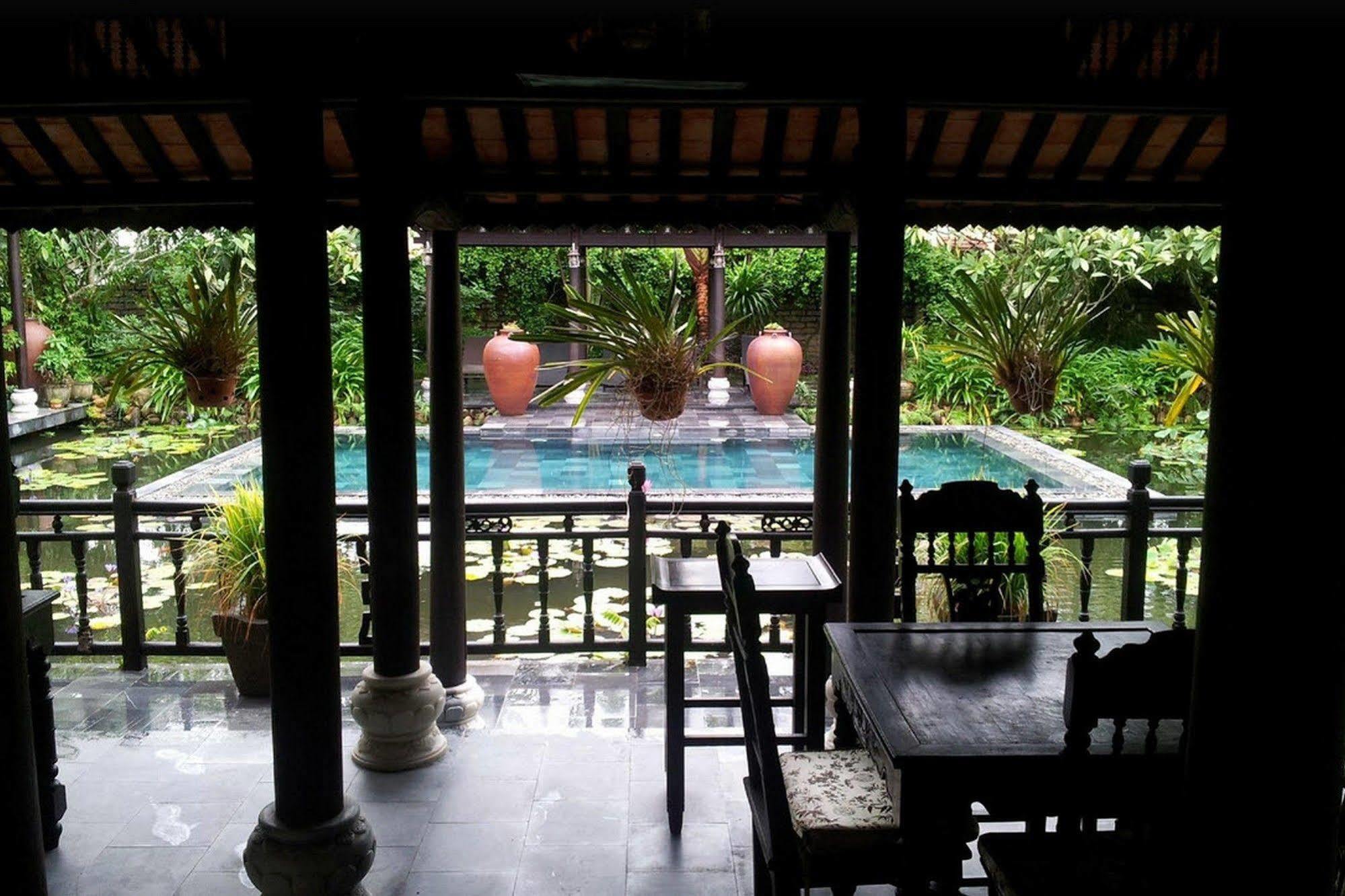 Villa Hoa Su *