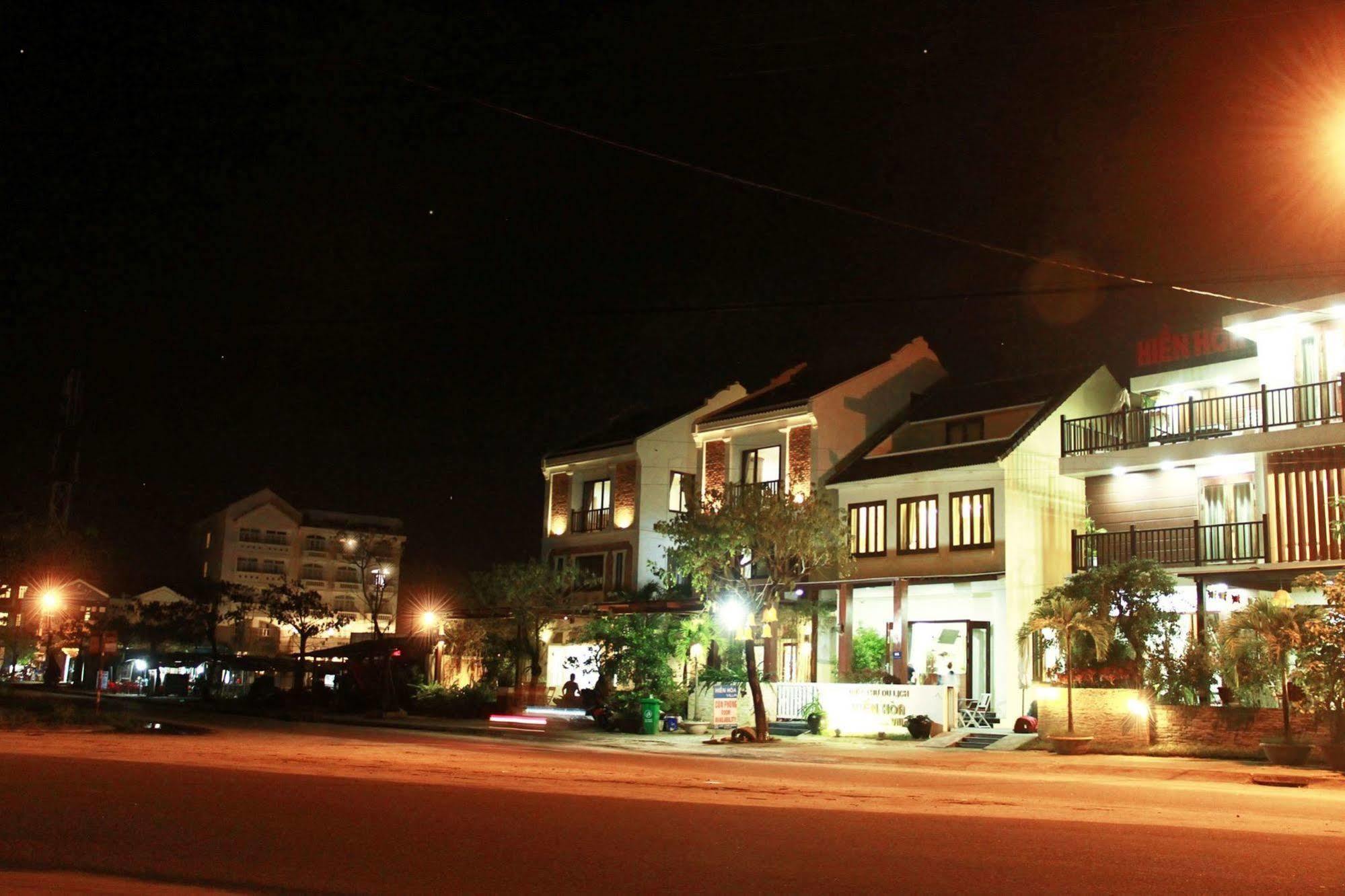 Red Coral Hotel