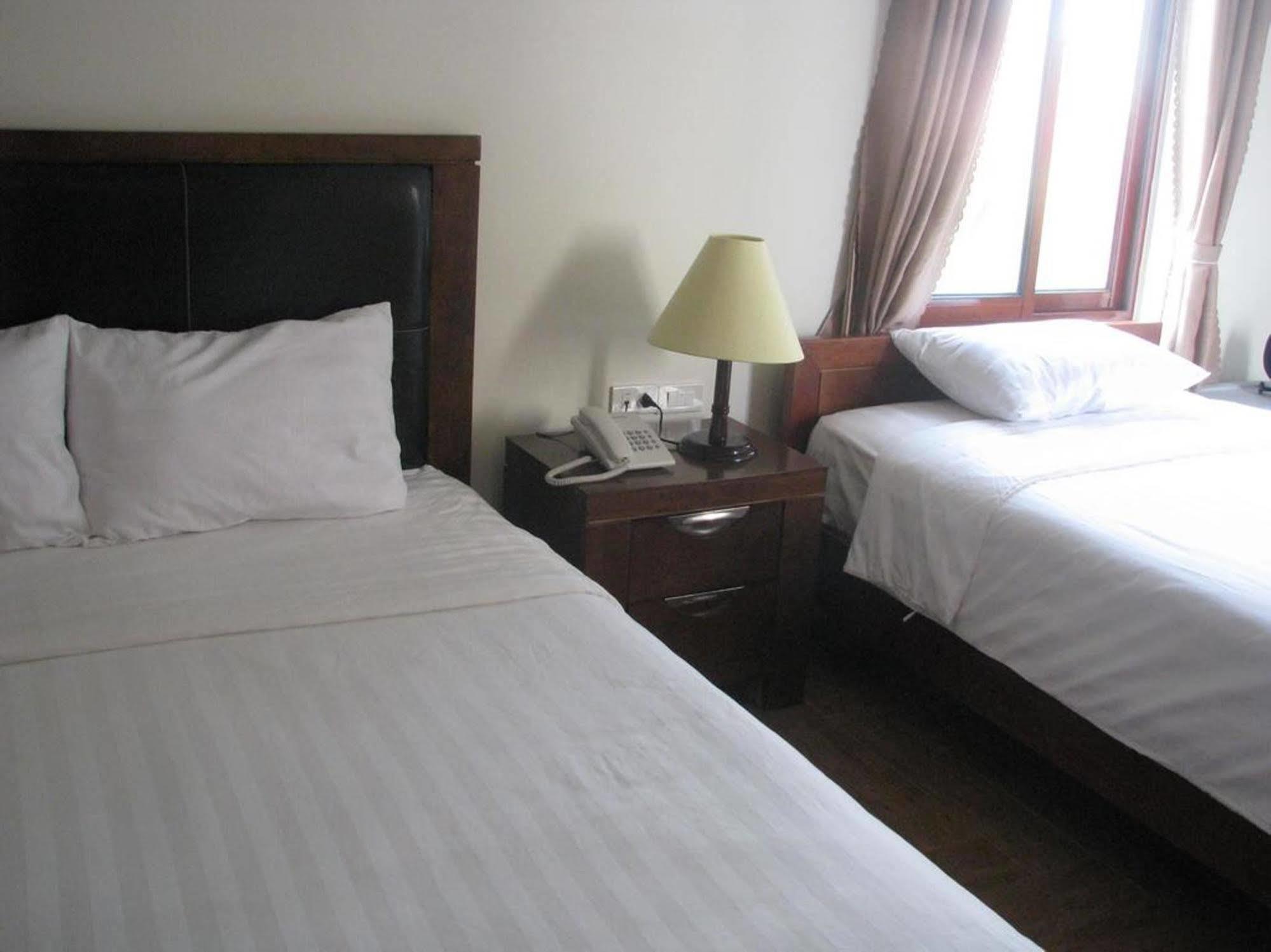 Red Coral Hotel 2*