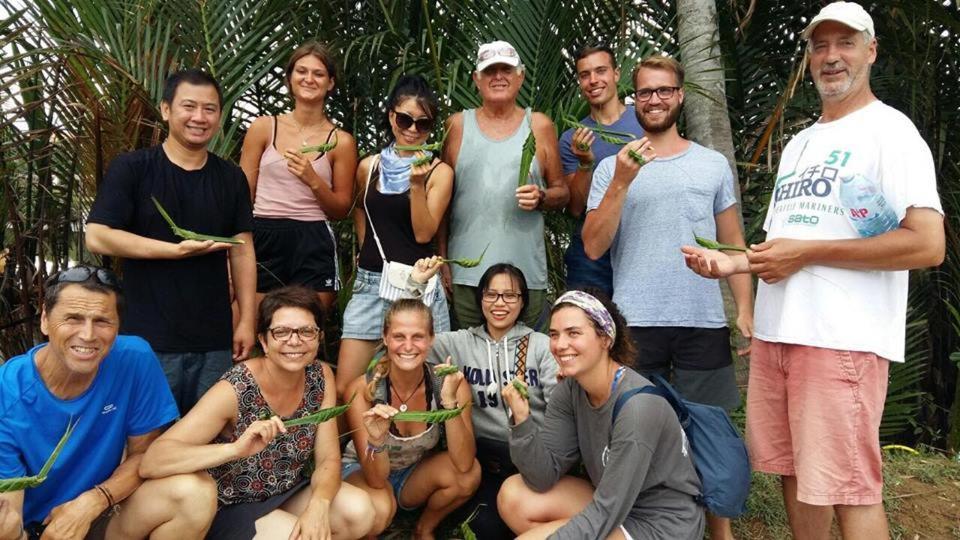 Backhome & Bar Hostel Hoi An