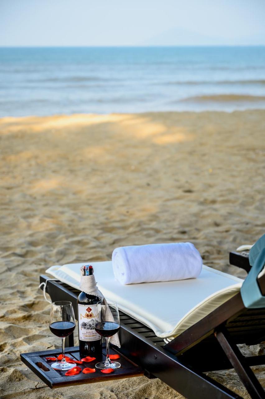 Hotel The Blossom Ocean Front & Hoi An