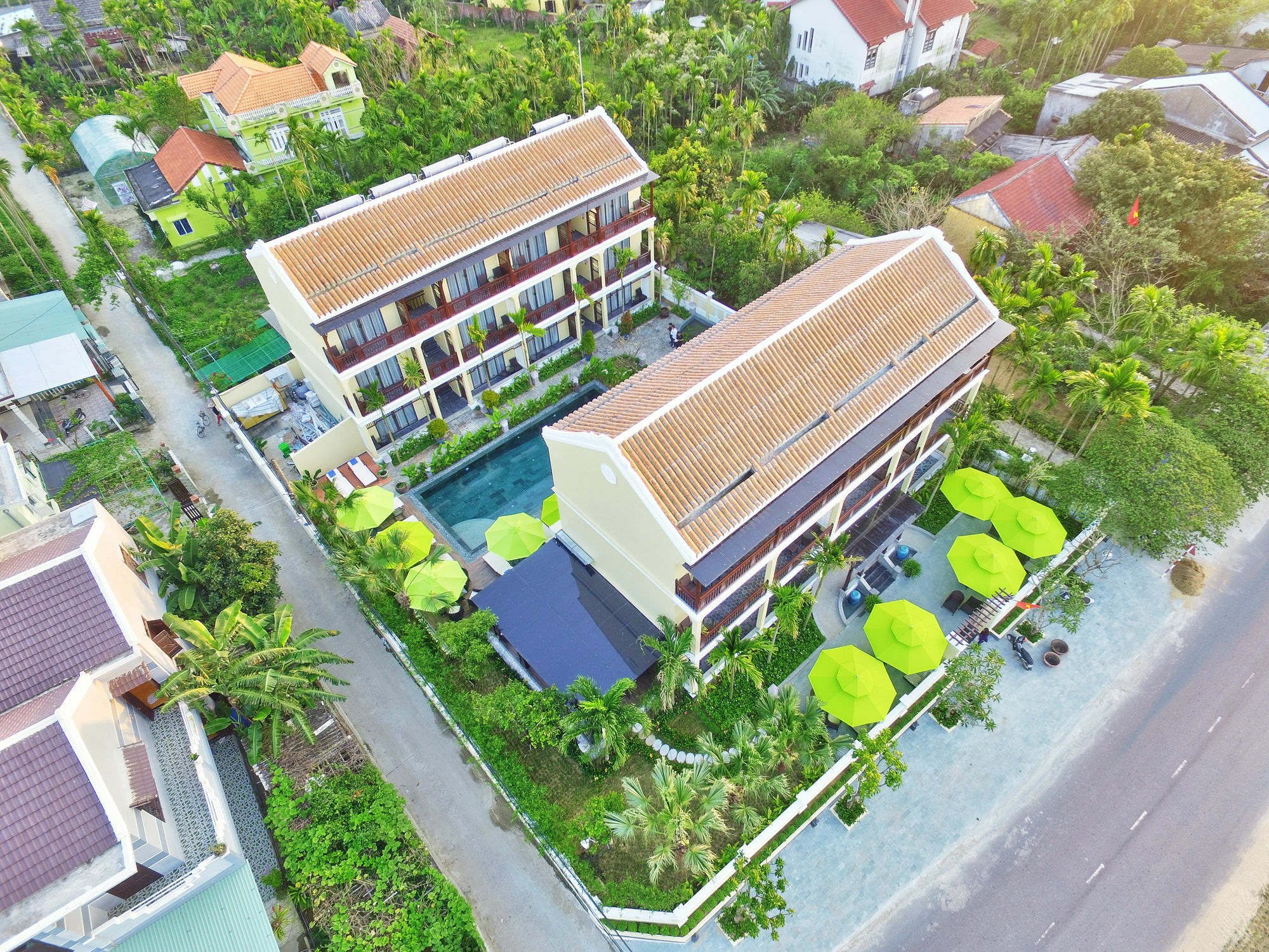 Field Boutique & Resort
