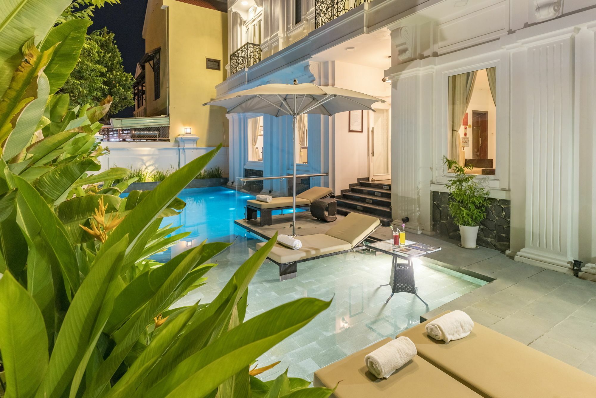 Canal House Hotel