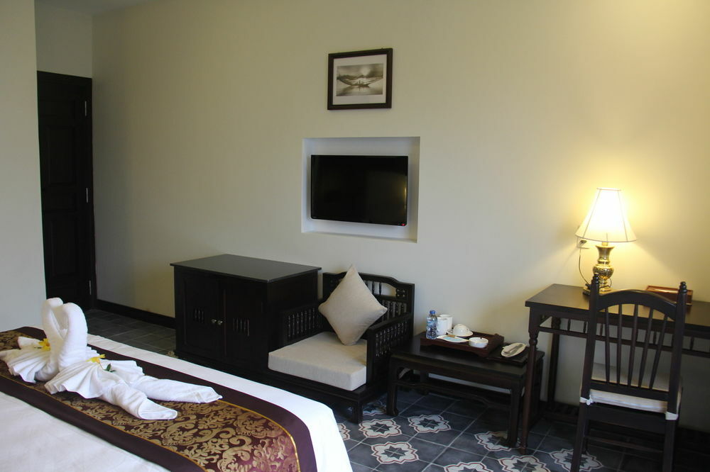 Hotel Village
