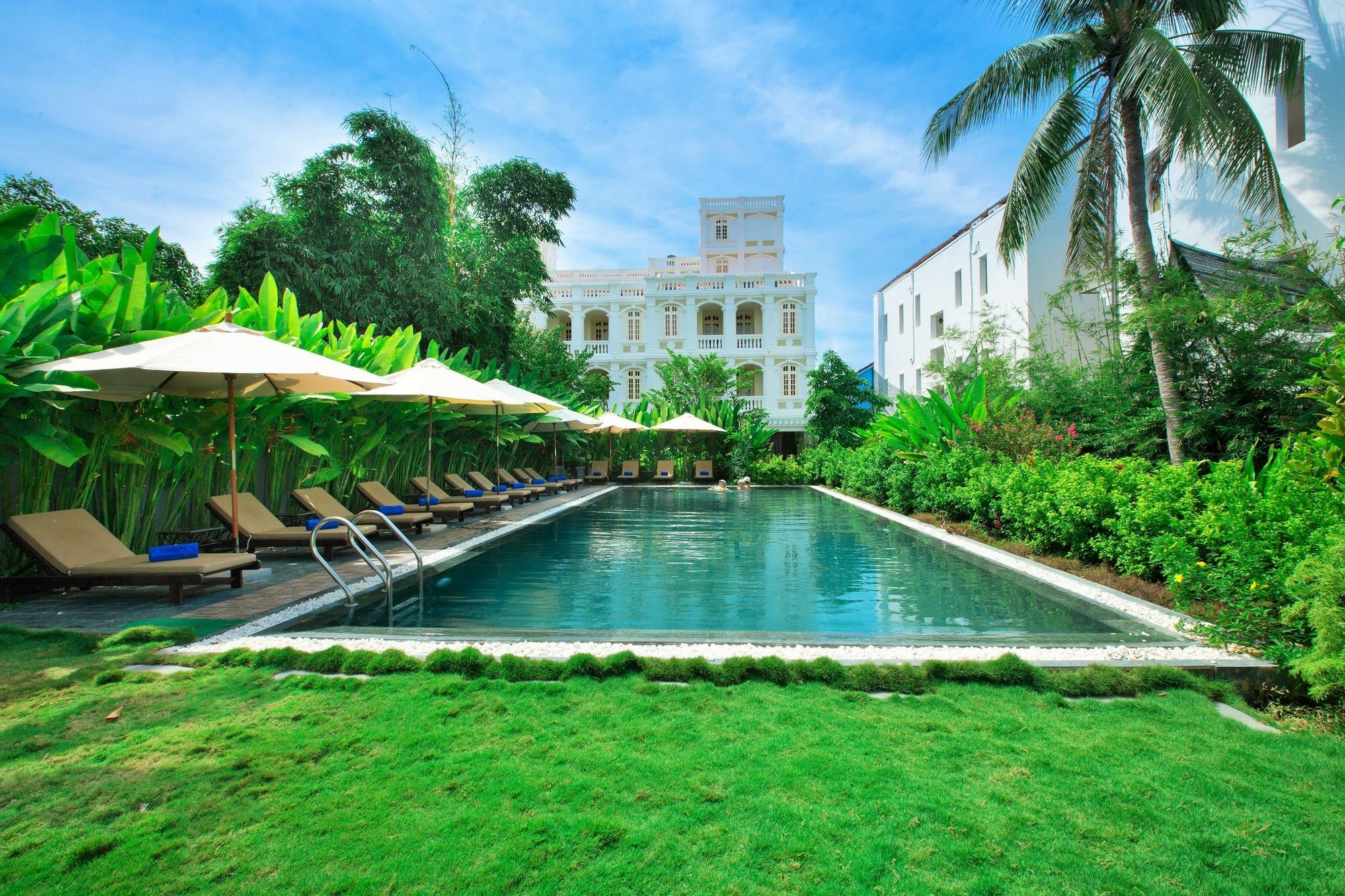 Khu nghỉ mát Garden Palace And - A Boutique Inspired By Nature Hội An