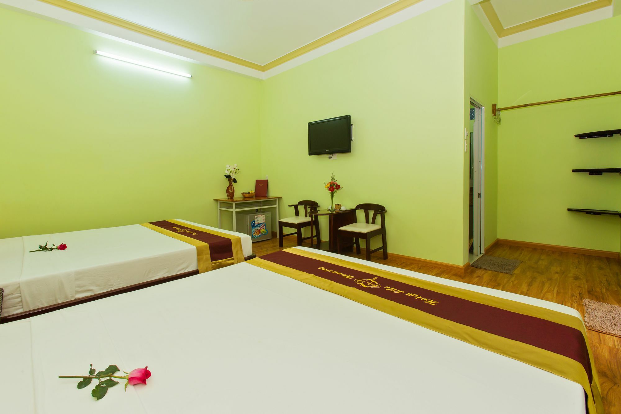 Life Hotel 2*