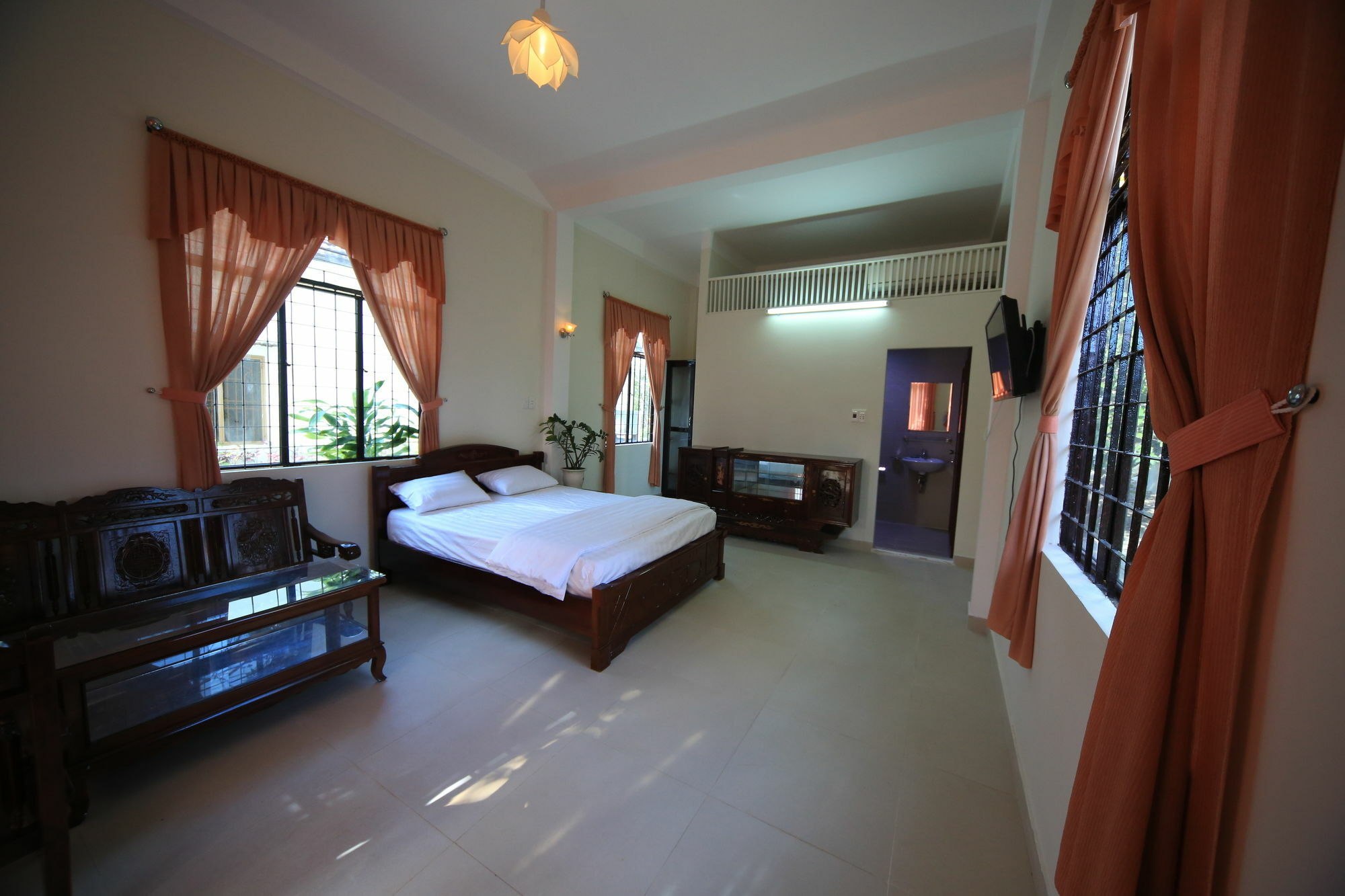 Longan Homestay *