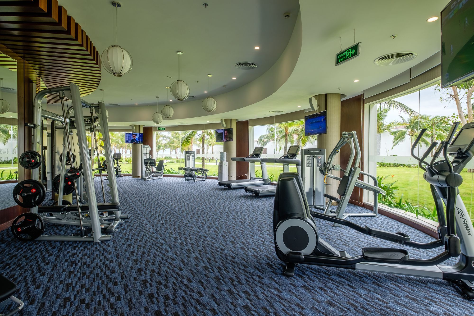 Tempat peranginan Renaissance & 5*
