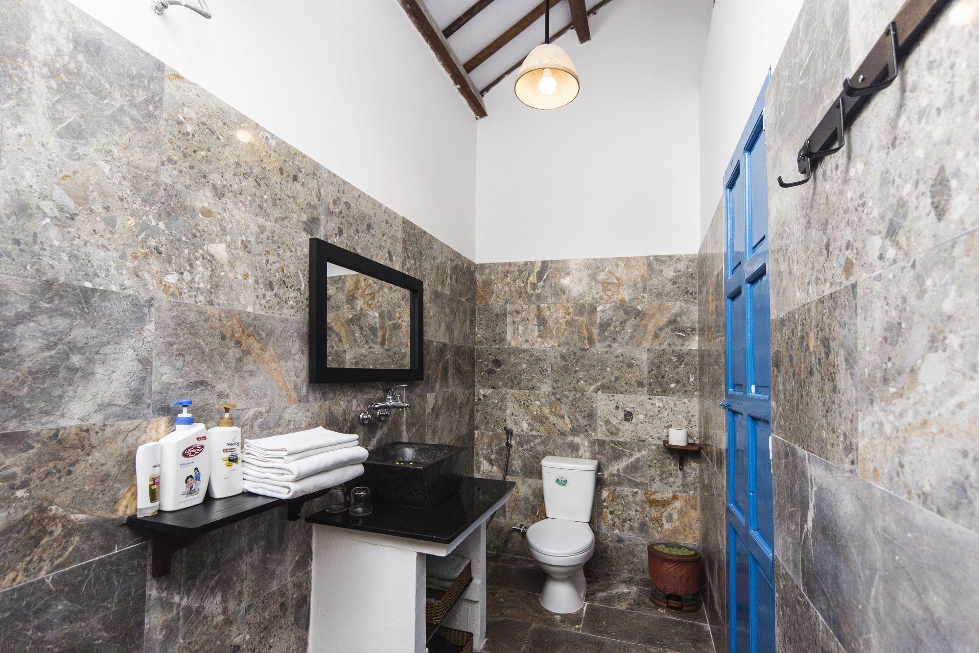 Bed & Breakfast Cashew Tree Hoi An