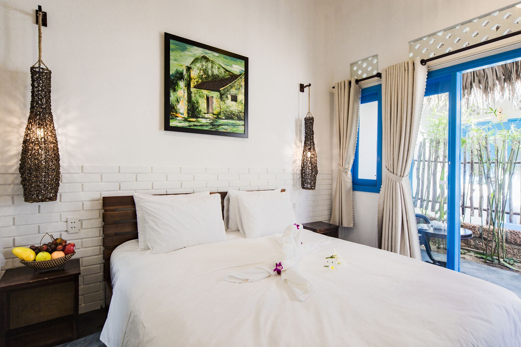Bed & Breakfast Cashew Tree