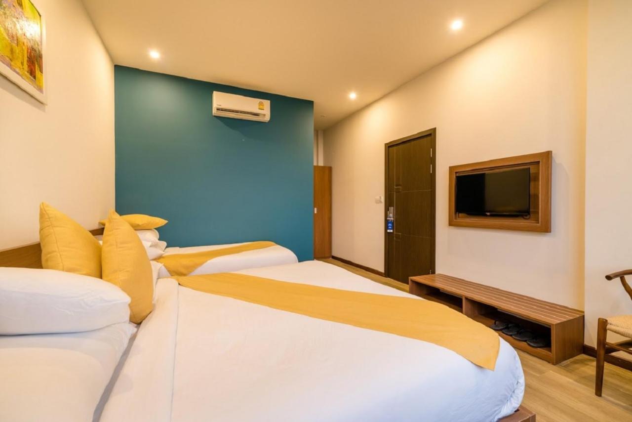 Majestic Hotel 3*