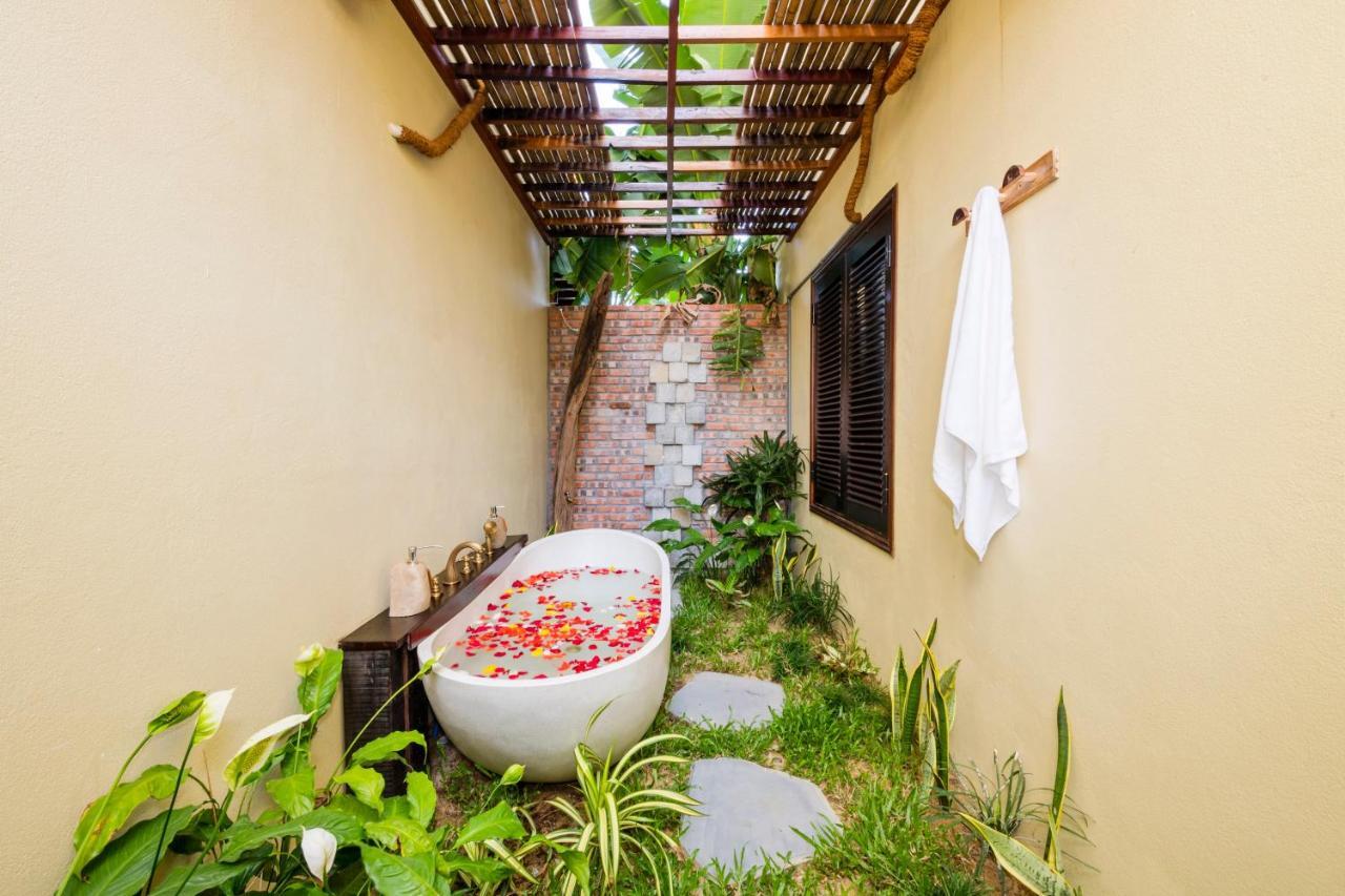 Zest & Hoi An