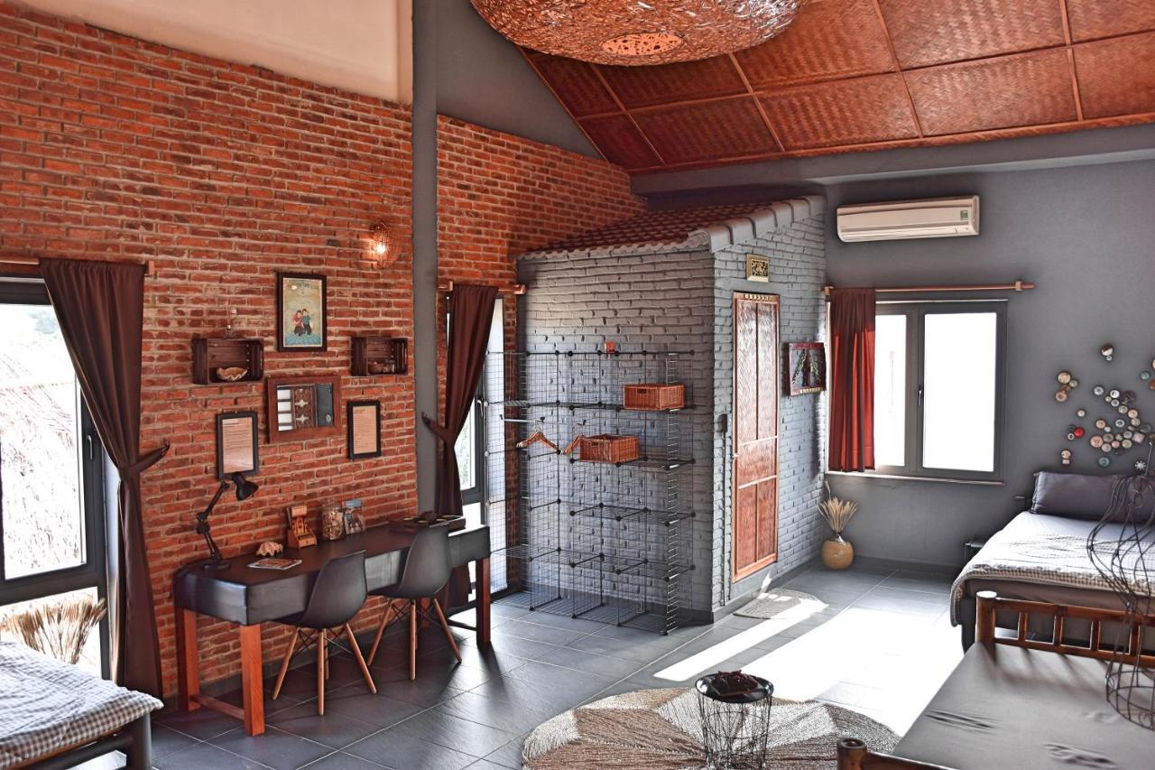 Guest house The Happy Bird 2*