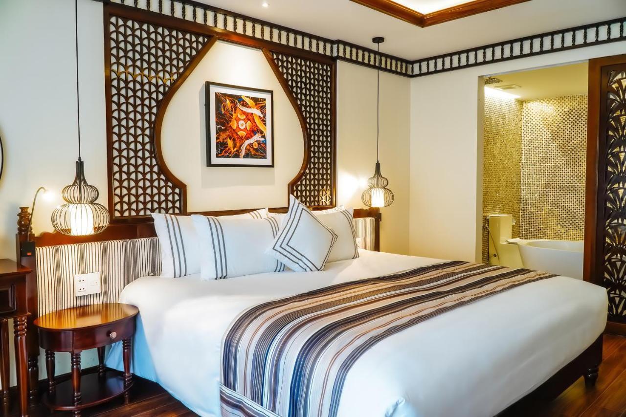 Le Pavillon Paradise & Hotel Hoi An