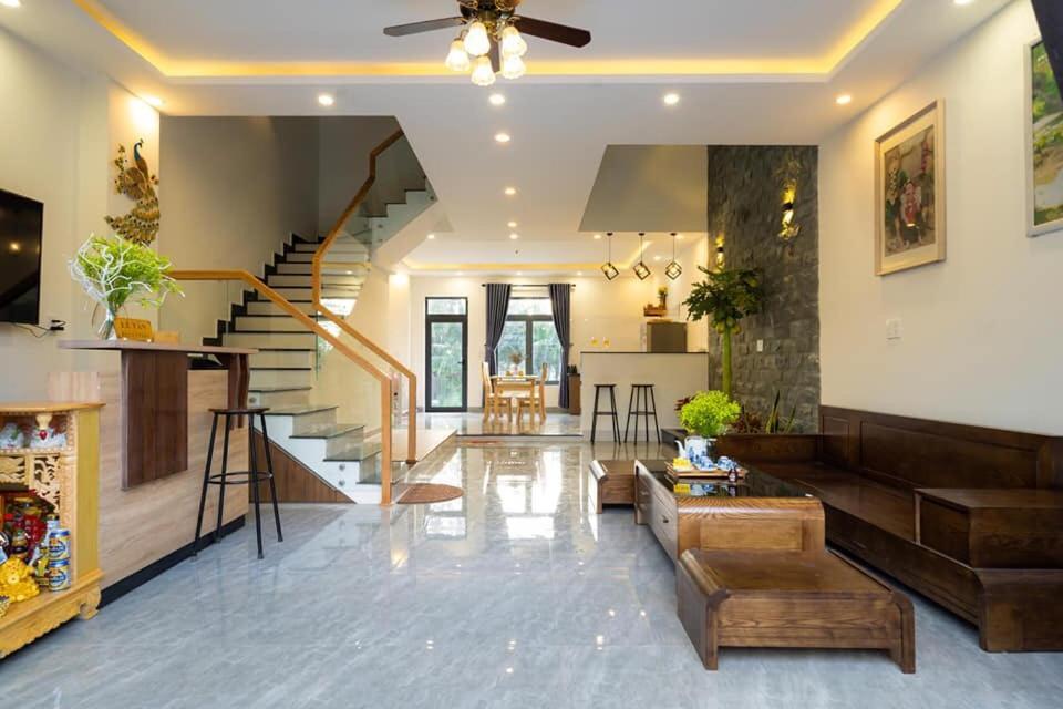 Ri's House