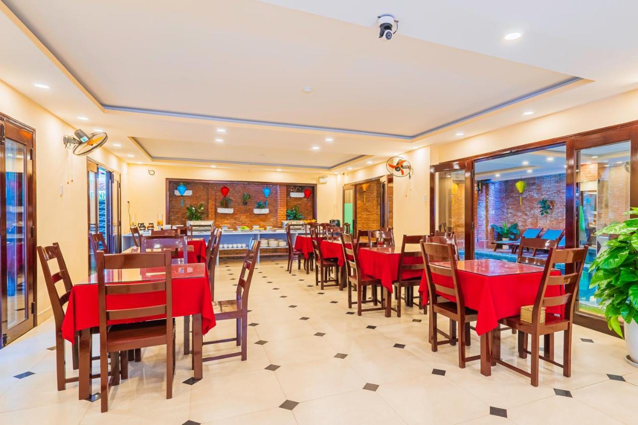 Hotel Golden River