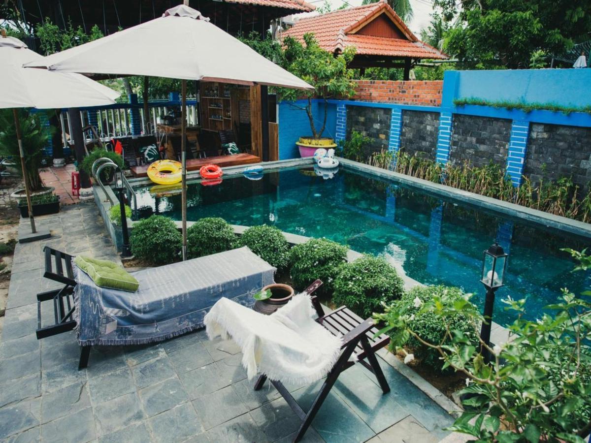 Sunset Garden Riverside